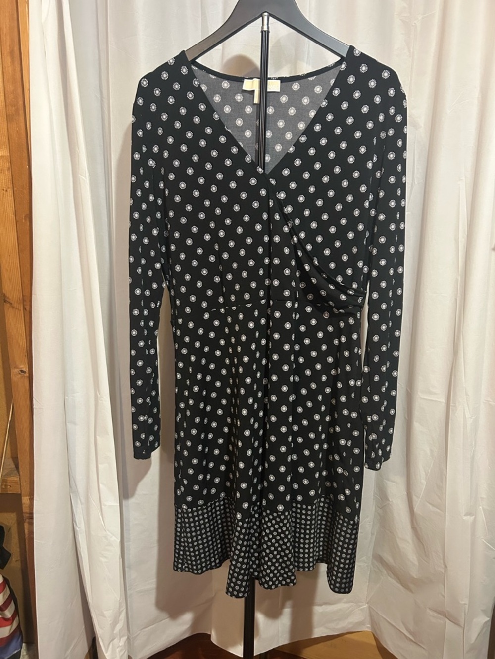 Michael Kors Black Dress with White Daisy Print and Metal Logo Size XL